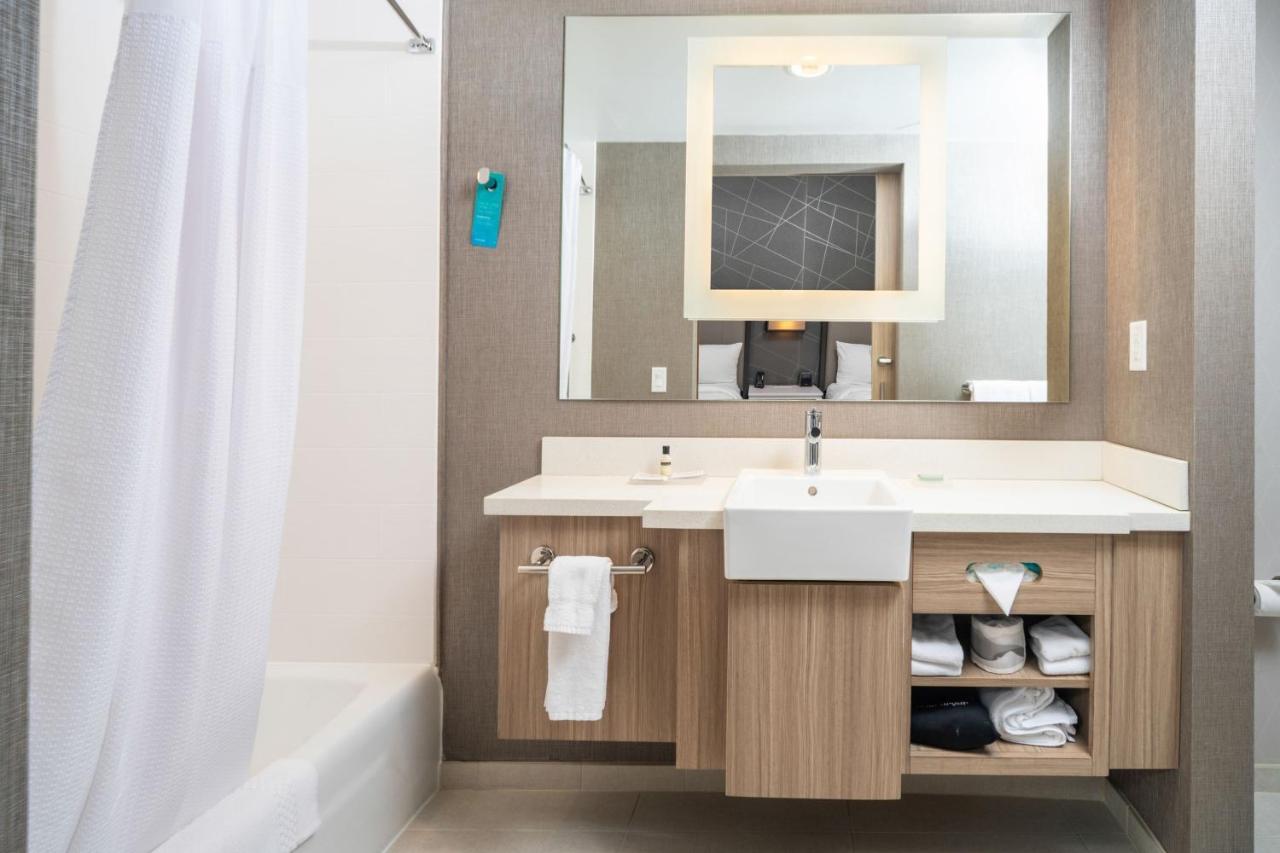 Springhill Suites By Marriott Kenosha Eksteriør bilde